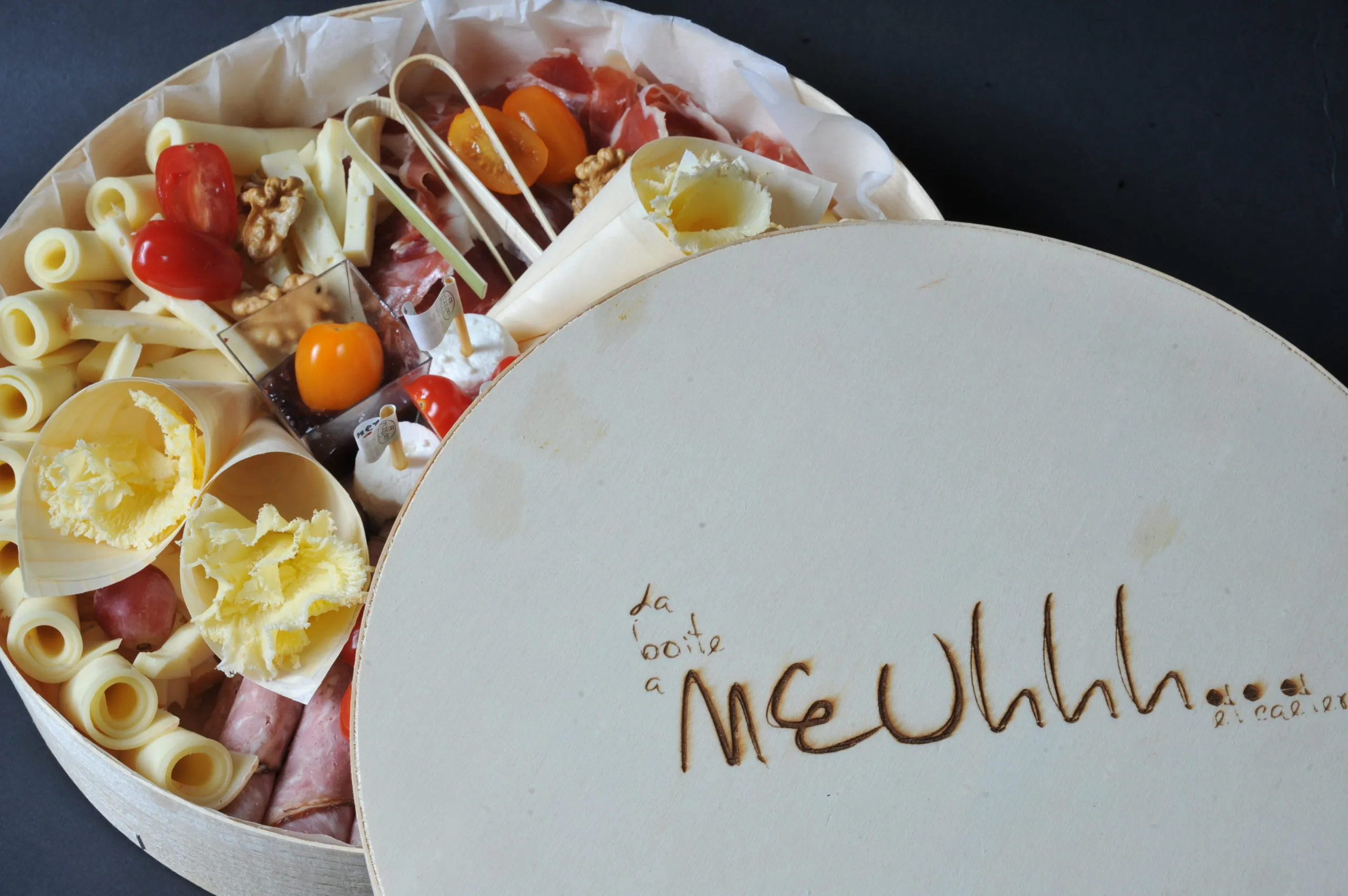 Visuel — service meuhhh traiteur.